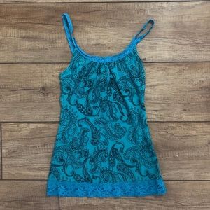 Eyeshadow Turquoise Lacey tank top